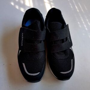 Fashion shoe for women